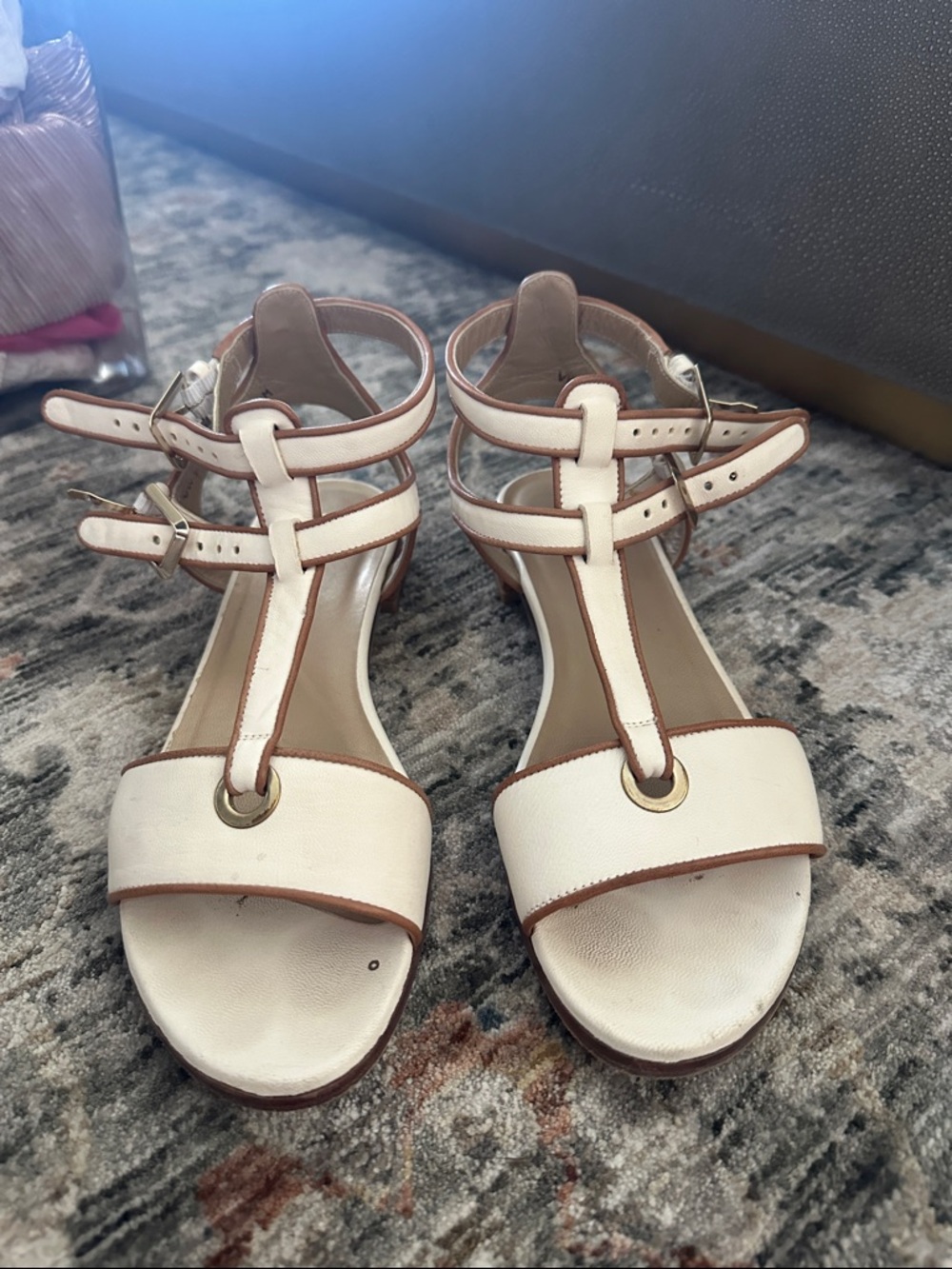 Stuart Weitzman T-Strap Sandals with Brown Trim